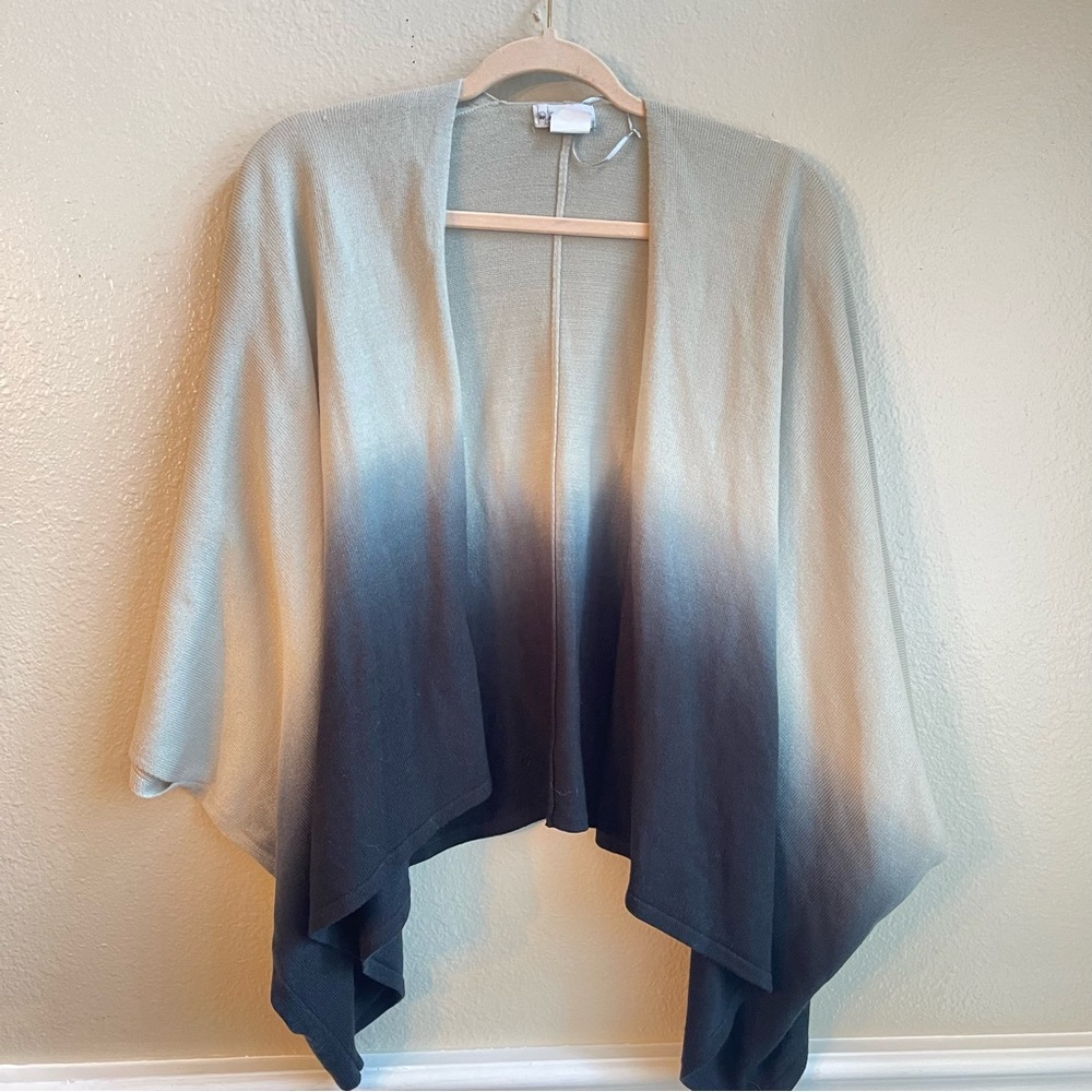 HB by harve bernard  ombre kimono size One size